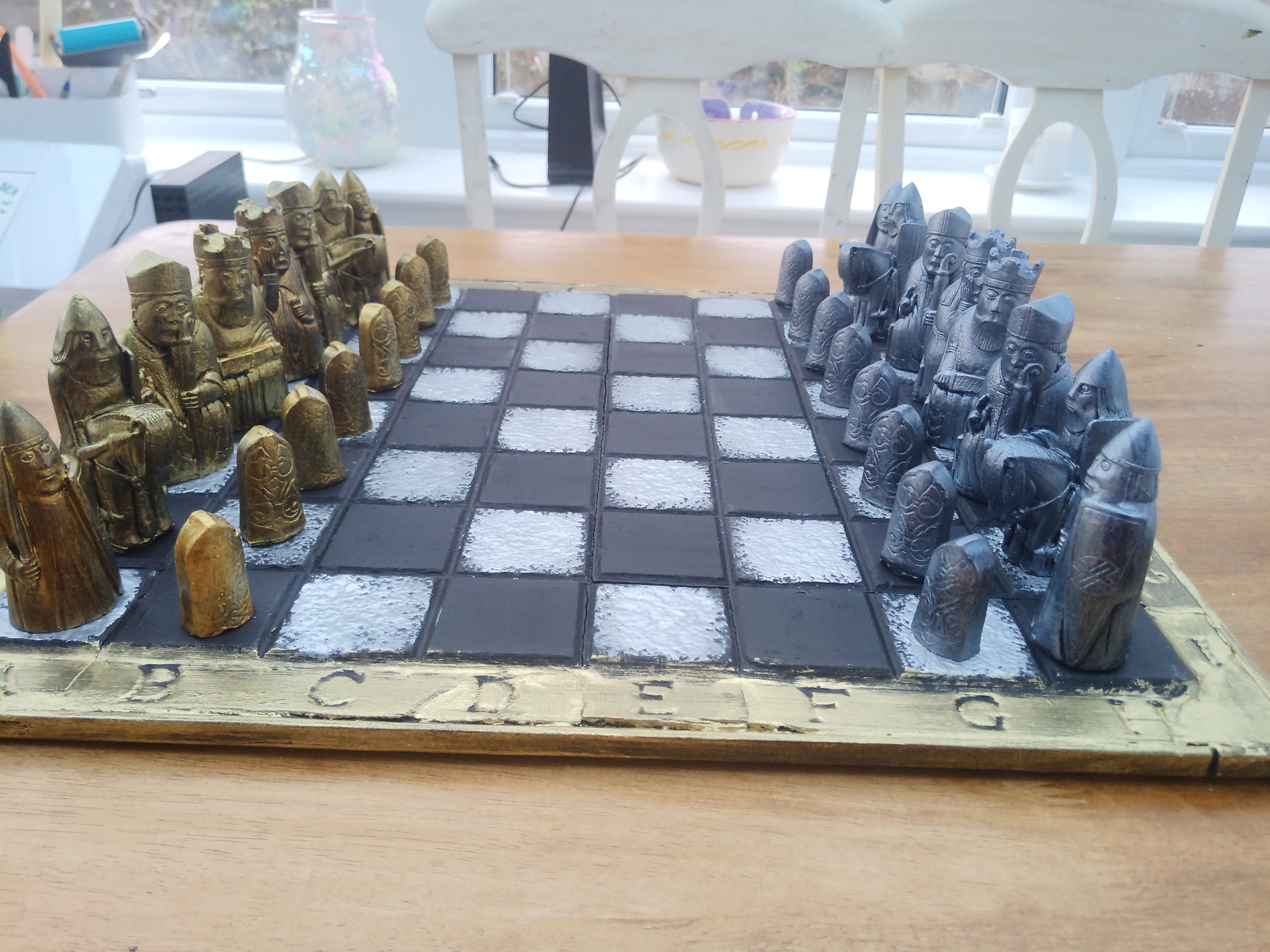 English and Scottish Crushed Stone Chess Pieces