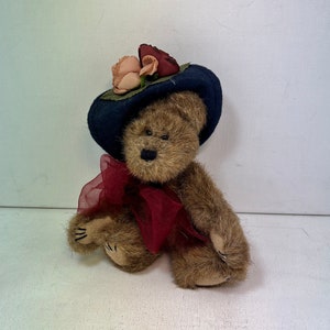 Boyds Bear Yvette DuBeary – 90s Vintage Plush Bear with Hat & Bow – Item #1364 Collectible