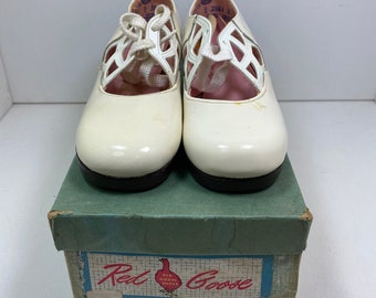 1950s Red Goose Patent Leather Dress Shoes - Vintage Girls' Size 13.5 with Original Box