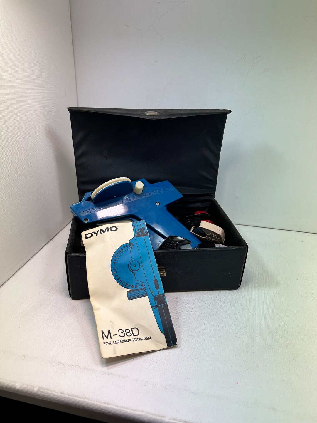 Retro 1970s Dymo M38D Labelmaker Vintage Labeling Kit Etsy