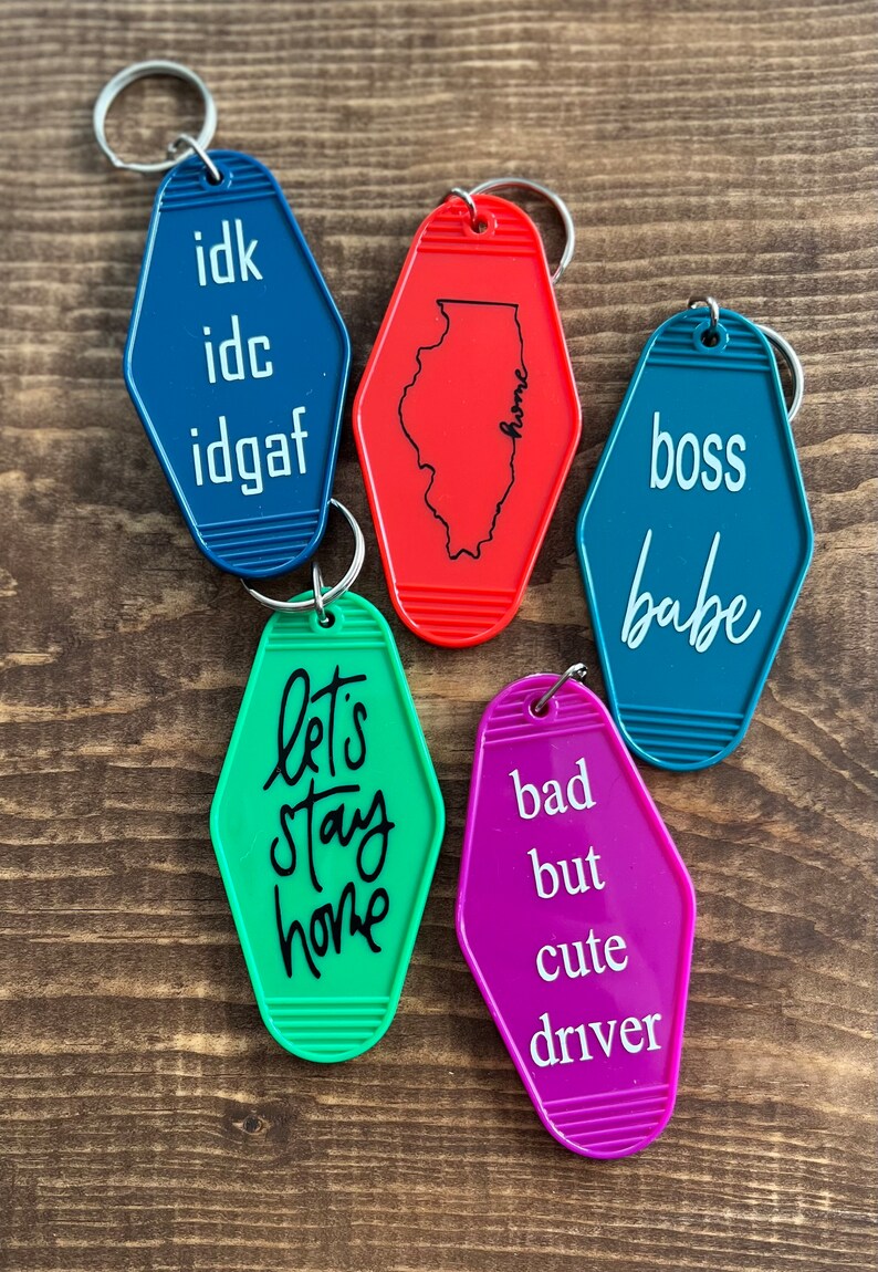 Retro Motel Keychains/ Hotel Keychains - Etsy