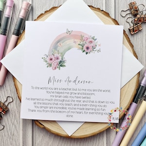Carte personnalisée du meilleur professeur du monde l Aide-enseignante l Maternelle l Assistante maternelle l Fin d'année l Merci Arc-en-ciel