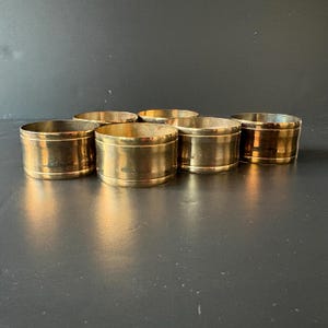 Vintage Brass Napkin Rings. Set of 6.  Classic Minimalist Table Decor. MCM Tableware. Regency Home Decorative Style. Dinnerware Accessories