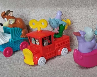 Vintage Animaniacs McDonald&#39;s Happy Meal Toys - 1994 Canadian Series - Set of Four