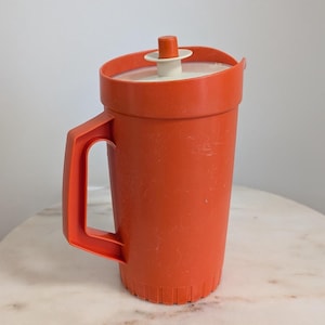 Vintage Tupperware 1.5 Litre Orange Juice Pitcher - Collectible Tupperware - Push Button Orange Servalier 874 - 1960&#39;s Retro Kitchenware