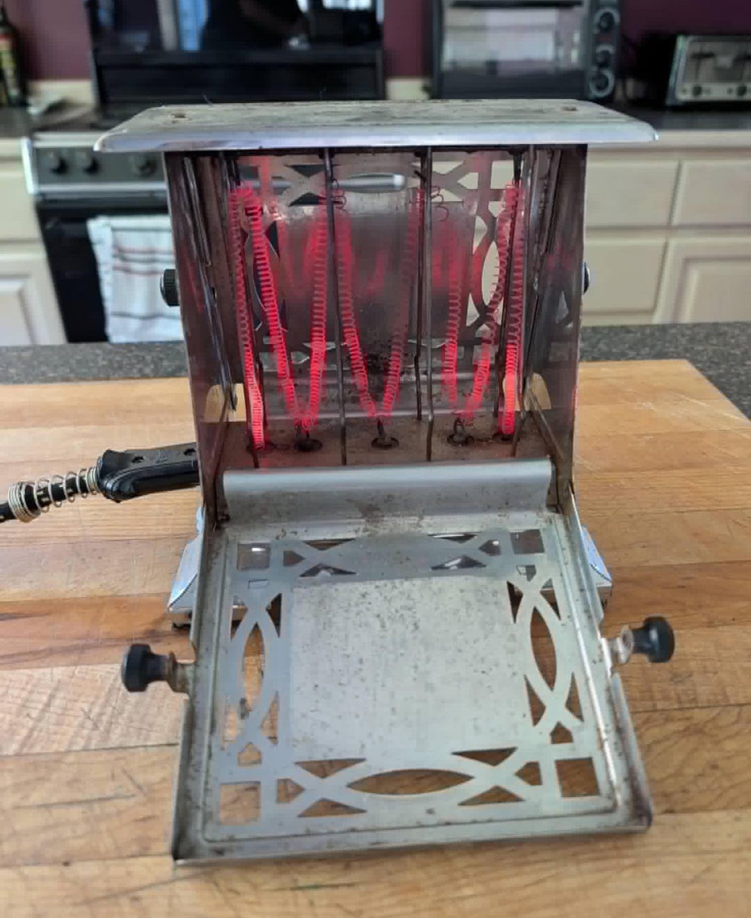 Vintage Working 1920s Homelectric Toaster – Manning Bowman Art Deco ...