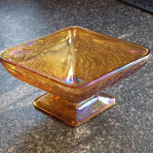Superbe plat Carnaval au souci irisé, bol à bonbons sur pied, verre vintage des années 1960