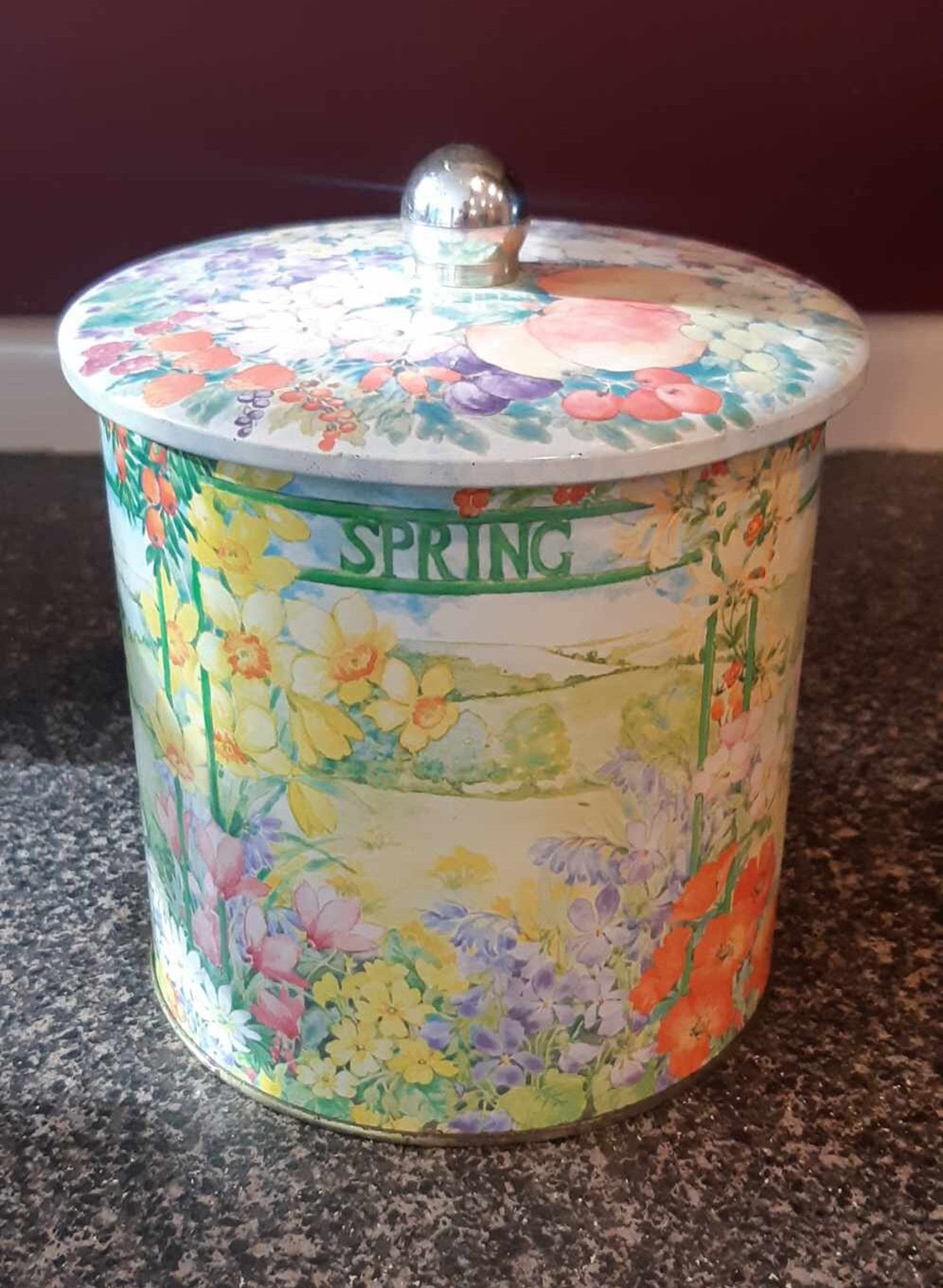 Vintage Biscuit Tin / Four Seasons Tin / Cookie Tin / Floral Tin - Etsy