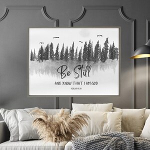 Psalm 46 Skogstryck: Var stilla och lär känna bibelvers (digital nedladdning)
