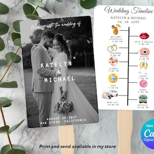 Peut inclure: Une photo de mariage en noir et blanc d'un couple avec un calendrier de mariage sur fond blanc. Le calendrier comprend la date du mariage, l'heure et les événements, tels que la cérémonie, le dîner et la danse. Le texte "Katelyn & Michael" est écrit en blanc sur fond noir.