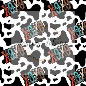 Cuir brut XOXO| Précommandé | Tissu par mètre | Balle | SPD | Côtes larges | Imprimé holographique | Etats-Unis