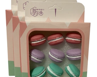 Set mit 27 schönen Reißnägeln in Schachteln (Modell: Macarons)
