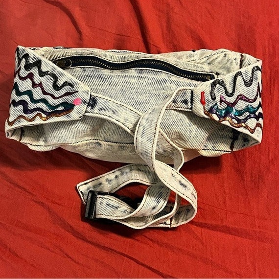 VTG 80s/90s Acid Wash Denim Fanny Pack Belt Bag C… - image 9