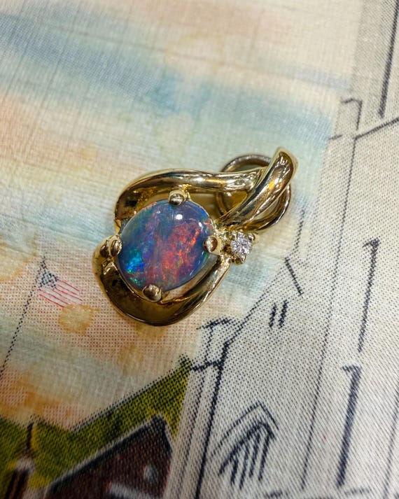 14ct Yellow Gold Solid Black Australia Opal Pendant with diamond View 2