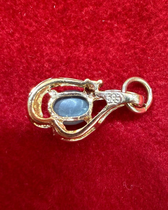 14ct Yellow Gold Solid Black Australia Opal Pendant with diamond View 4