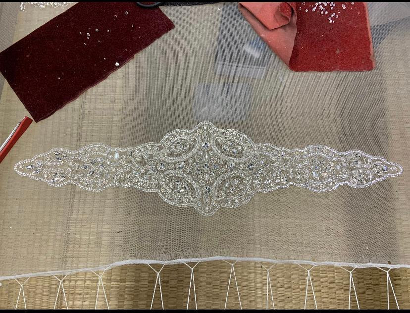 Bridal Belt Custom Made Monique Lhuillier 2024 Inspo Hand  display picture 3
