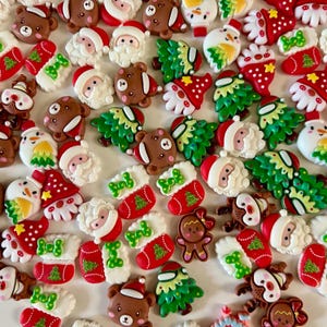 10 pcs Christmas Mixed Santa Tree Reindeer Stocking Gingerbread House Ornament Charms Slime Cabochon Flatback Hair Bow Scrapbook