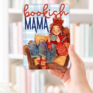 Insert para Kindle Bookish Mama | Diseño Cozy PNG | Insert para Funda Kindle Transparente 4.9x6.8 | Descarga Digital imagen 2