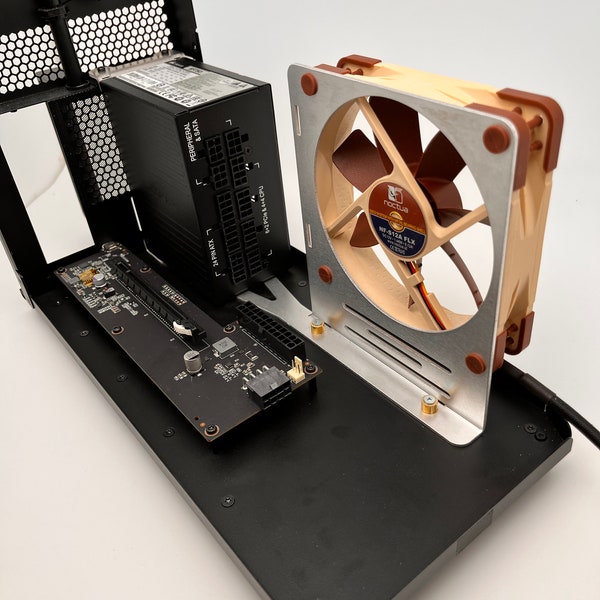 RAZER CORE X Halter für Corsair Netzteil und Noctua Lüfter Upgrade