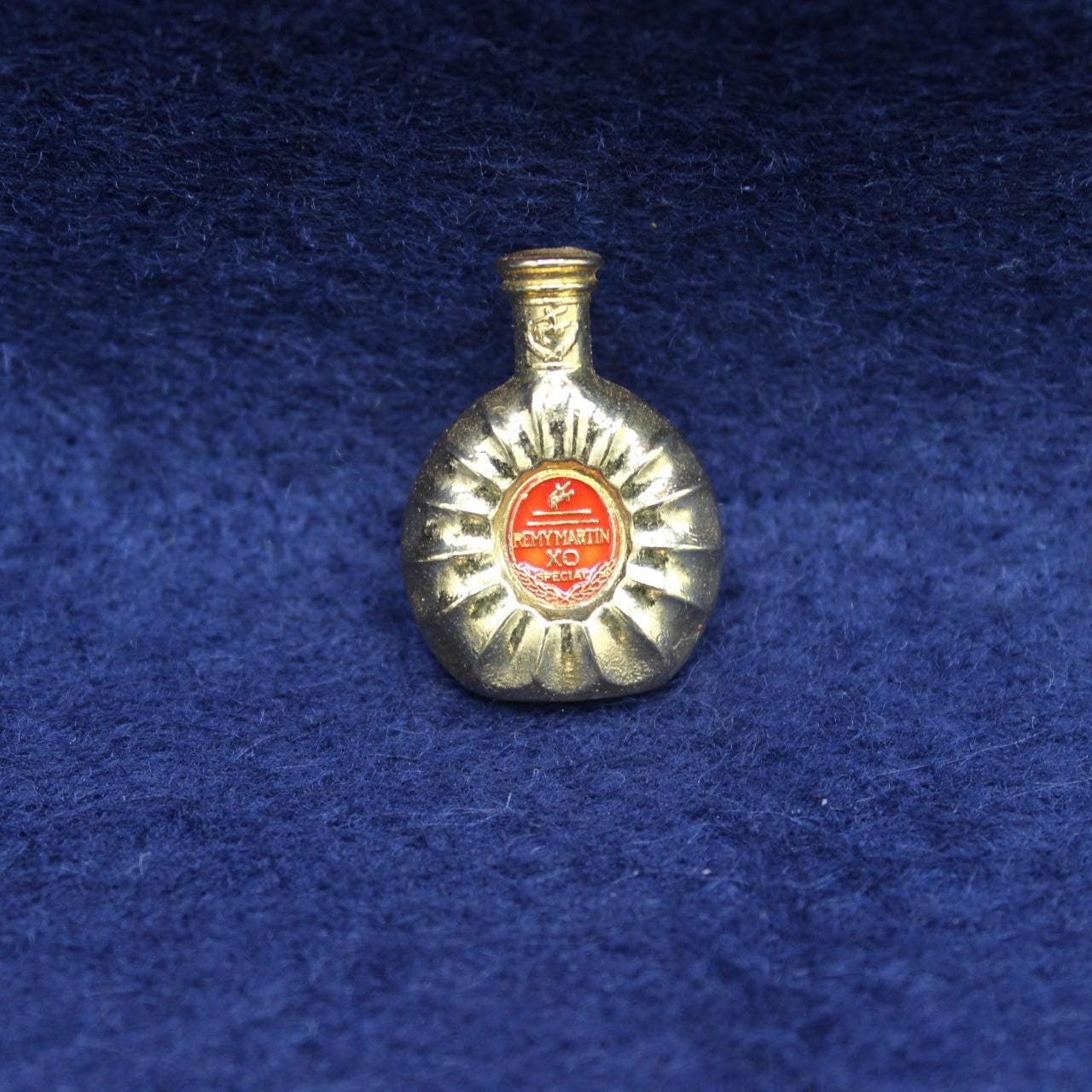 Rémy Martin XO Special Cognac Vintage Pin Badge - Etsy