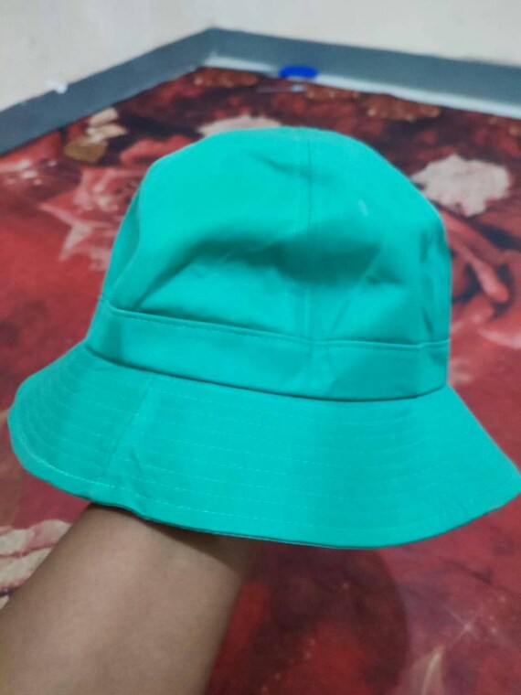 vintage balenciaga hat
