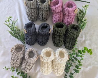 Pure Australian Merino Wool Baby Booties | Handmade with Bendigo Woollen Mills Australian wool | Multiple colours |
