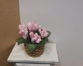 1/12th scale miniature flower pot