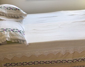 Details about   King Comforter Set 8P Country Cottage Ruffled Embroidered Beige Bedskirt Bedding 