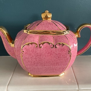 Vintage James Sadler 1922 pink cube teapot *extremely rare