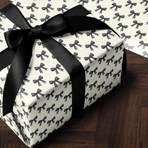Chic Gift Wrap Elegant Wrapping Paper Classic Bow Gift Wrap Black and White Feminine Wrapping Paper Photoshoot Prop Gift Wrap for Wedding