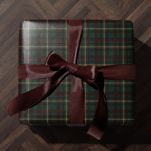 Traditional Christmas Plaid Wrapping Paper Holiday Gift Wrap Tartan Gift Wrap Green Christmas Gift Wrap Christmas Wrapping Paper Plaid