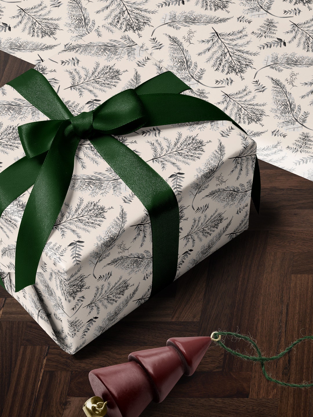Classic Christmas Wrapping Paper Holiday Gift Wrap Christmas Tree Gift