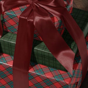 Christmas Plaid Wrapping Paper Nostalgic Christmas Gift Wrap Red and Green Paper Festive Decor Holiday Wrapping Paper Christmas Party Gift
