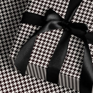 Houndstooth Gift Wrap Paper Vintage Wrapping Paper Black and White Plaid Gift Wrap College Gift for Her Decorative Paper Wrapping Supplies