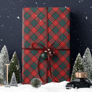 Christmas Plaid Wrapping Paper Nostalgic Christmas Gift Wrap Red and Green Paper Festive Decor Holiday Wrapping Paper Christmas Party Gift
