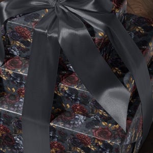 Moody Flower Wrapping Paper Dark Floral Gift Wrap Dark Academia Decor Gothic Gift Wrap Winter Flower Print Drawer Liner Paper Gift for Mom