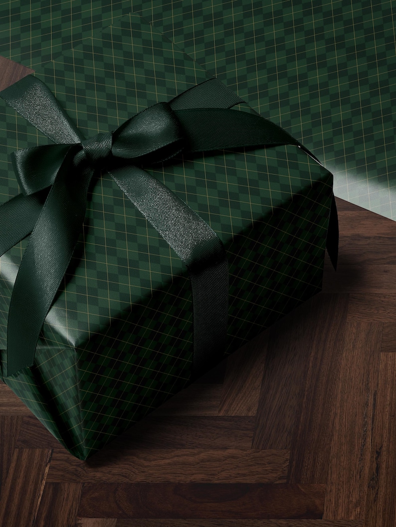Green Argyle Wrapping Paper Birthday Gift Wrapping Paper Golf Gift Wrap Christmas Wrapping Paper Green Plaid Gift Wrap for Him Gift Brother