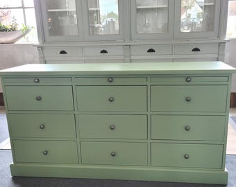 Apothekerkommode Kommode Schubladenkommode Buffetschrank Landhaus Massivholz Vintage salbei grün