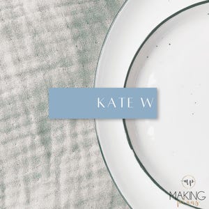 Segnaposto per matrimonio blu polvere, eleganti e sottili, etichette per gli ospiti, modello minimalista Canva, stampabile, fai da te, modificabile, download immediato MN02