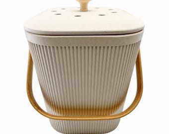 Bamboozle White Composter + Reviews