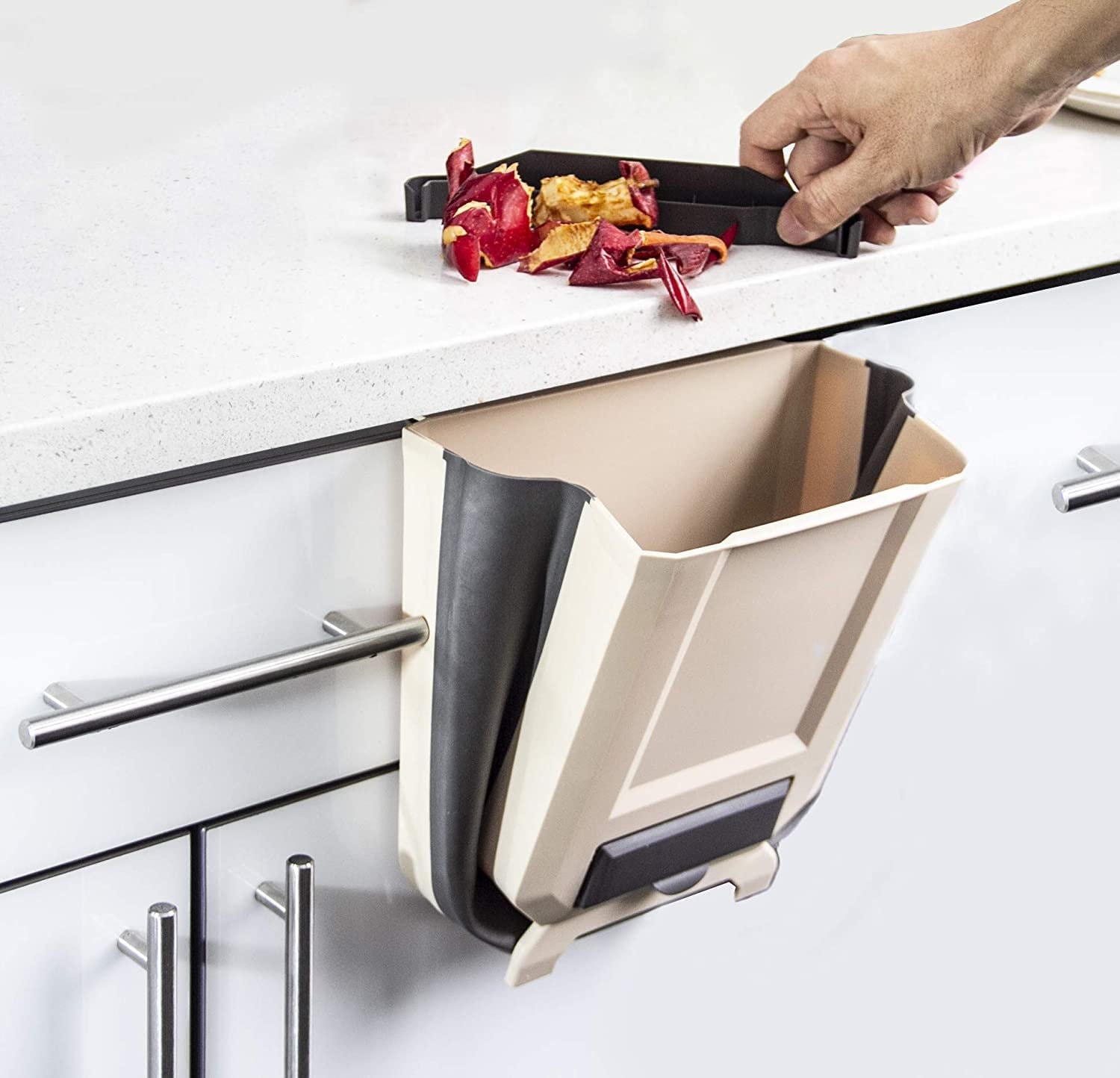 Hanging Collapsible Waste Bin Plastic Folding Garbage Can For Cabinet