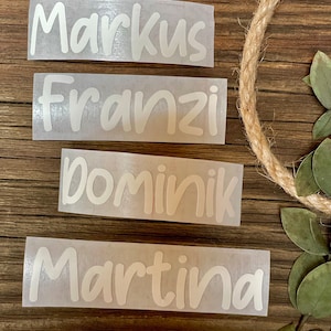 personalisierbare Vinyl Sticker/Aufkleber (Schrift 41)