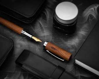 HÖRNER SCRIPTUM - Stylo plume haut de gamme en bois I Boîte cadeau élégante I Convertisseur inclus I Design de luxe I Plume Made in Germany