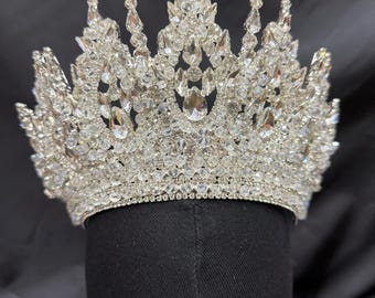 Handmade White Crystal Rhinestone Tiara – Bridal Wedding Crown