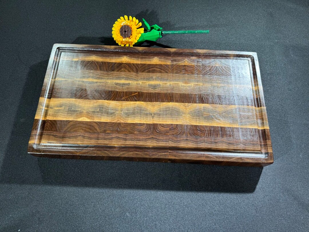 Walnut End Grain Cutting Chopping Butcher Board Special Sapwood Pattern