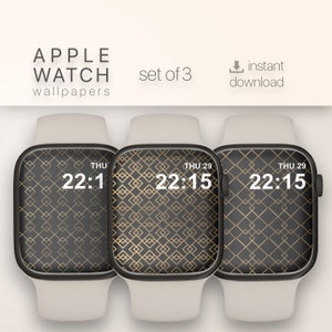 Könnte beinhalten: Set aus drei Apple Watch-Hintergrundbildern mit schwarzem Hintergrund und goldenem geometrischem Muster sowie einer weißen digitalen Uhr, die Zeit und Tag anzeigt. Der Text "THU 29" und "22:15" ist auf dem Zifferblatt der Uhr sichtbar.