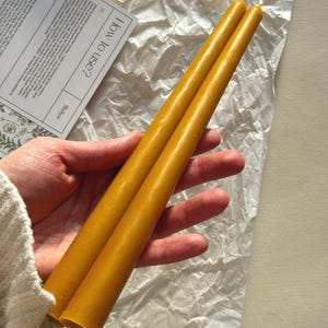 Pair of elegant taper beeswax candles, 100% pure beeswax, 2pack of honey candle sticks, long dinner candles, dripless dining tapered candles