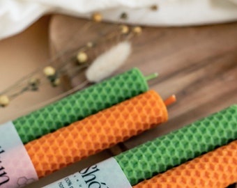 Groene en oranje bijenwaskandelaars - Hoge 2-pack kaarsen - Oranje kaarsen - Groene kaarsen - Heldere kleurrijke kandelaars - Lange tafelkaars