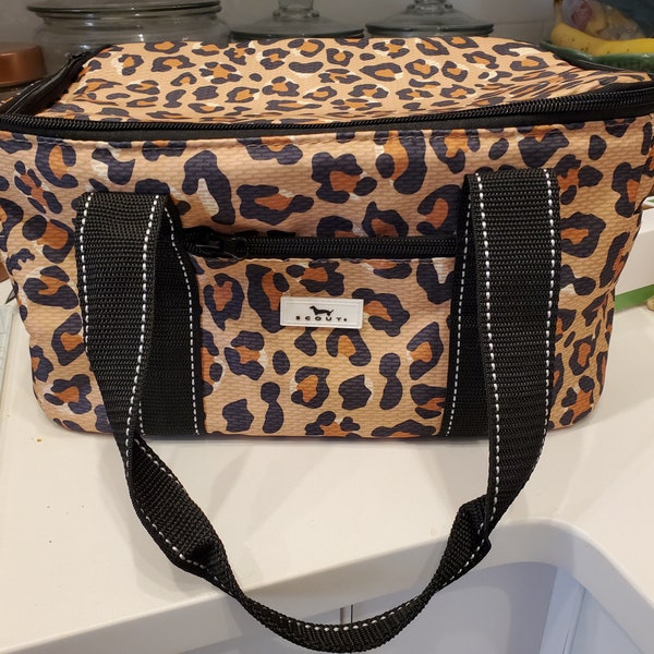 Scout Leopard lunch bag cooler