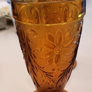 Set of 2 vintage Tiara Indiana Sandwich Glass Drinking Glasses